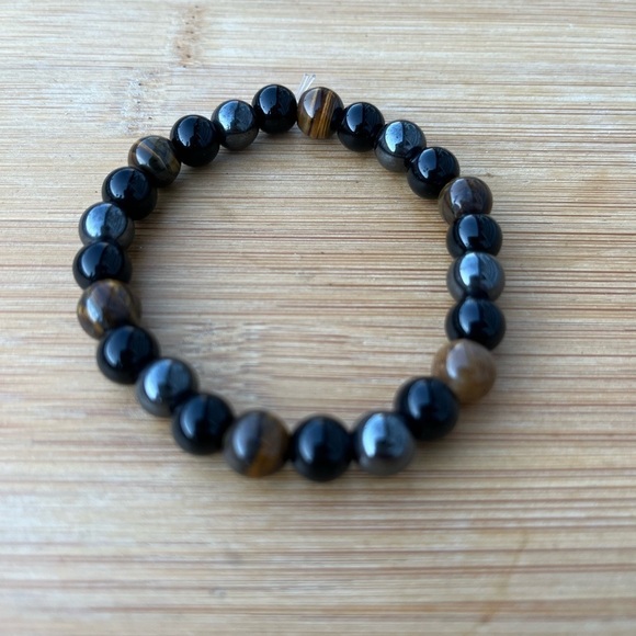 Triple Protection Hematite Tiger Eye Black Bead bracelet - Picture 7 of 8